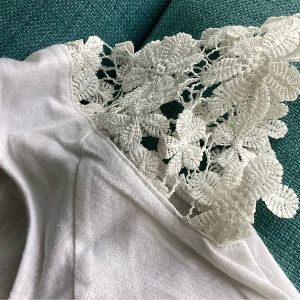 White écru top